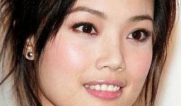 娱乐圈爆料女明星甩脸,女明星甩脸事件引发热议