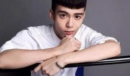 娱乐圈爆料曾舜晞恋情,甜蜜互动引粉丝热议